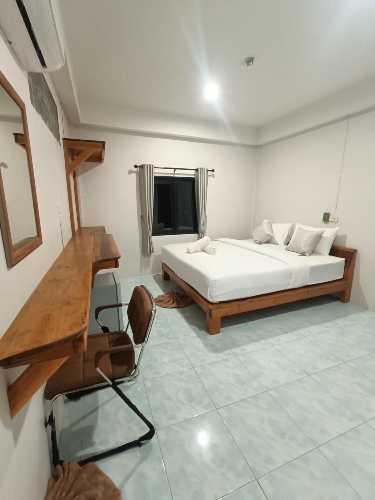 Lanta Para Hut Ko Lanta Exterior foto